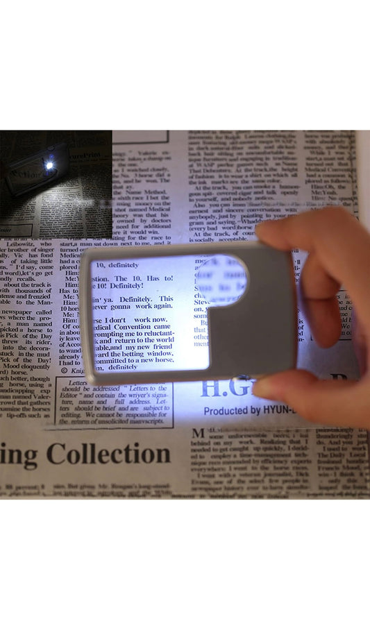 🔍 عدسة مكبرة بإضاءة LED - بحجم بطاقة الائتمان! 💡