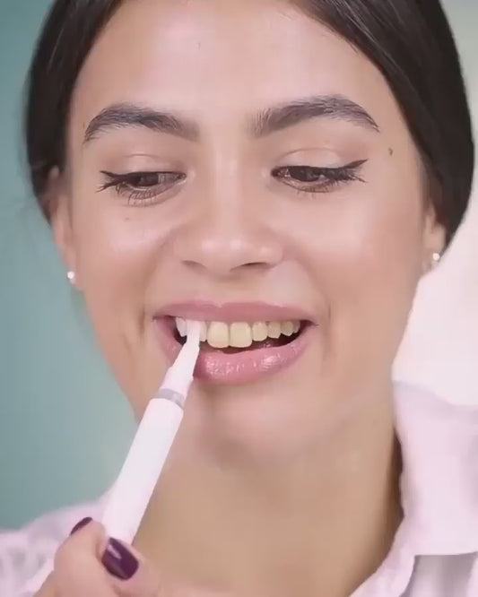 قلم تبييض الأسنان